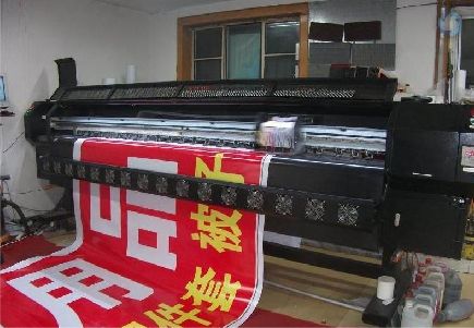 红安喷绘广告分辨率是多少？