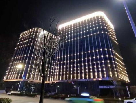 红安亮化工程安装注意事项。