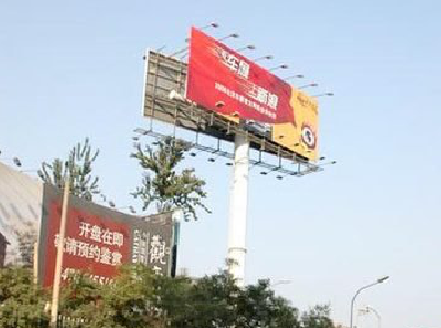 红安户外广告怎么做才能让人一眼记住？